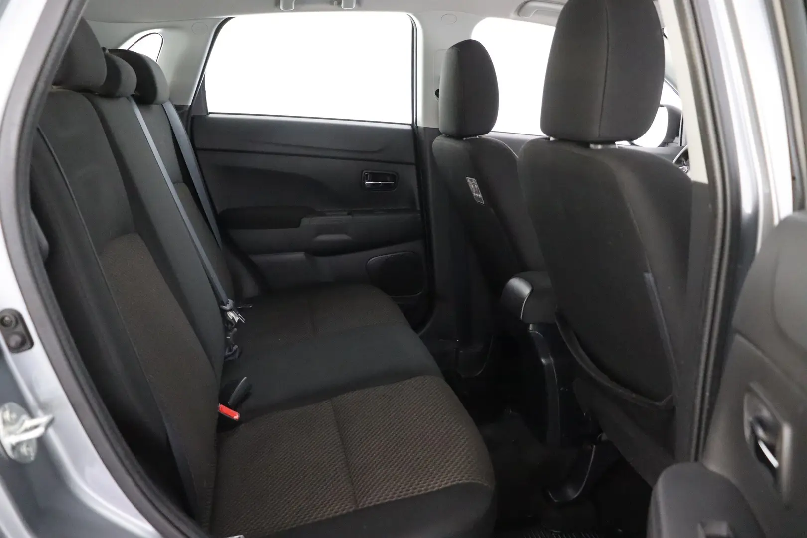 Car Image - G0R6qDSGzxASsr1DjJQzF