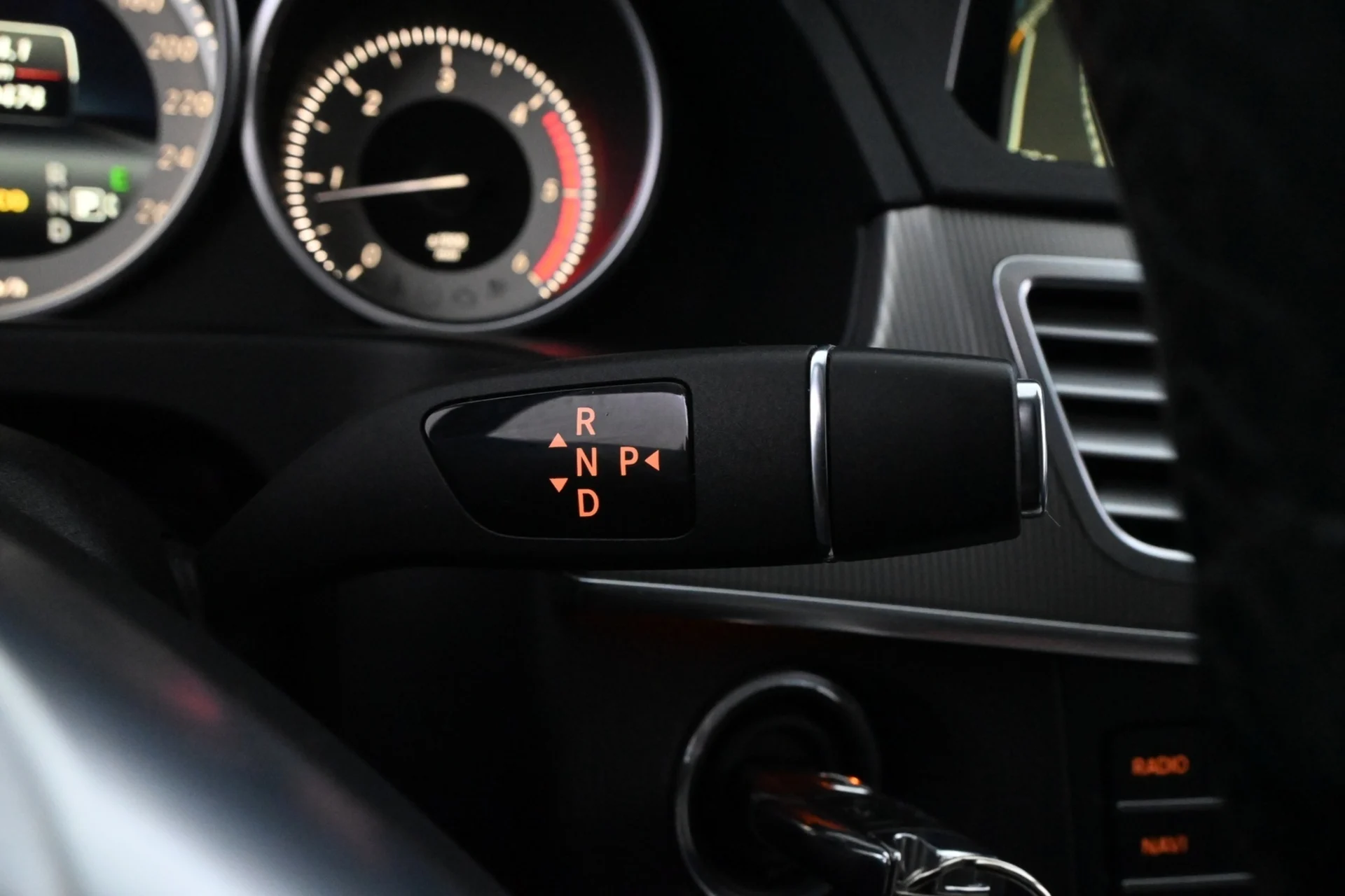 Car Image - 4bqGaFo0D0dkWJmkuf8bTT