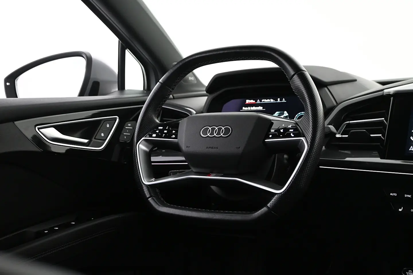 Car Image - q9WrH6Peld5pqYHBlf41l