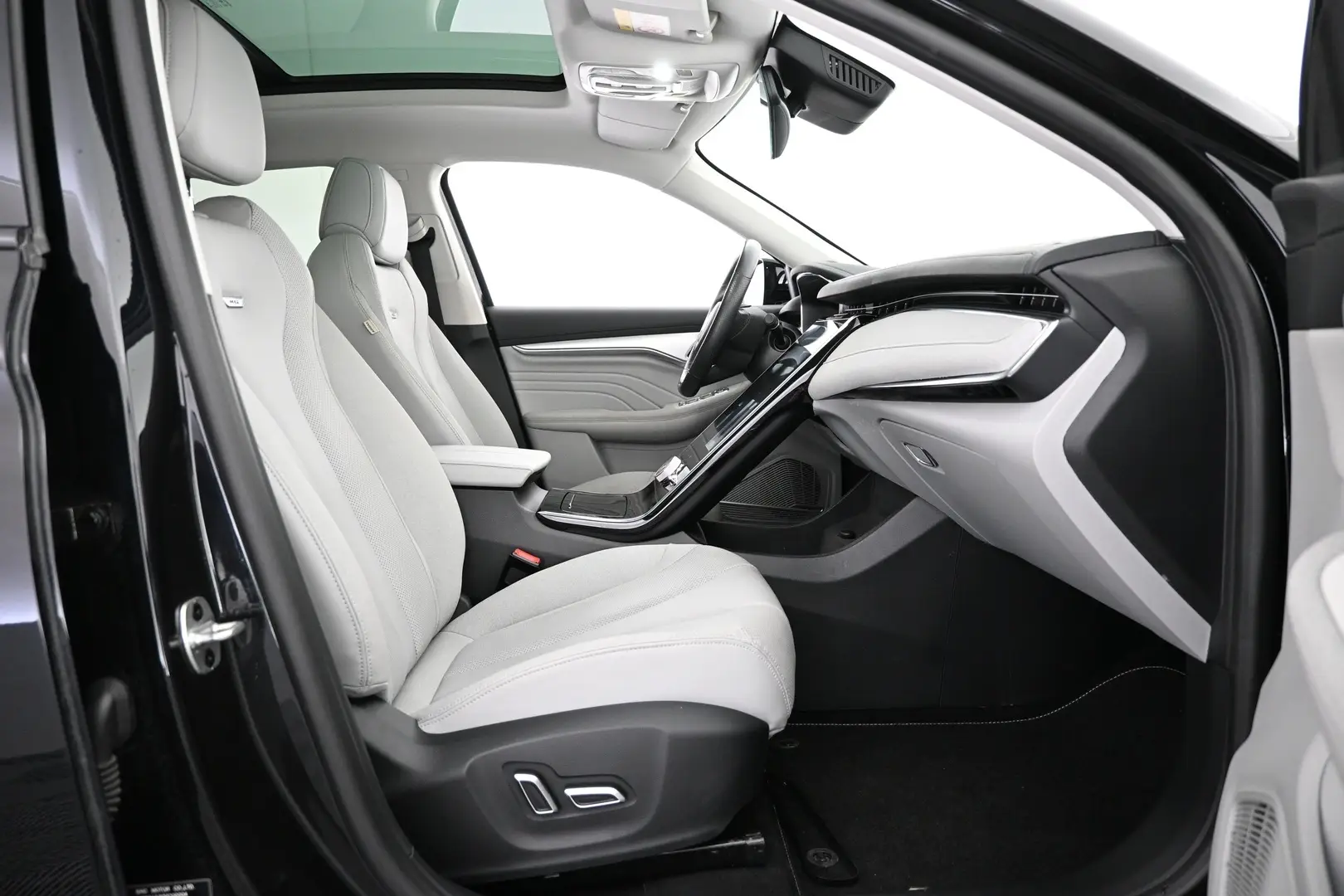 Car Image - 58hUx8bsjXPiB9Y279HqEH