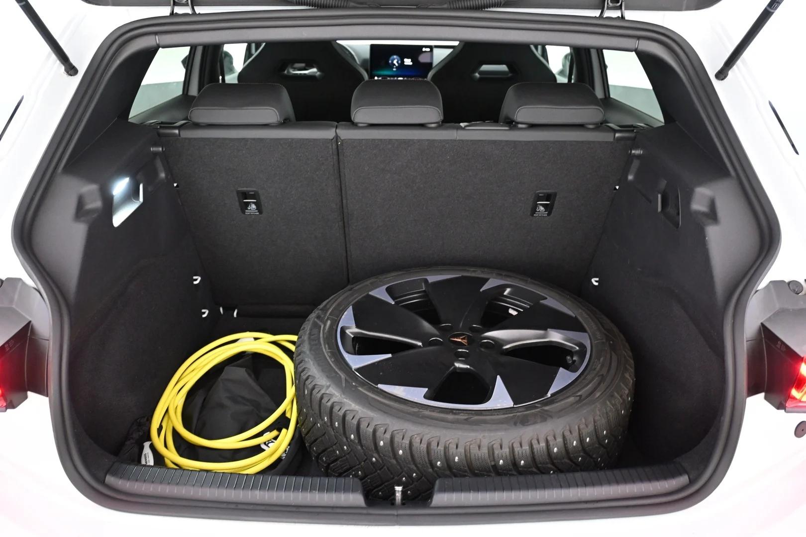 Car Image - 21gK21ZTdBJuMQrdbL6EWY