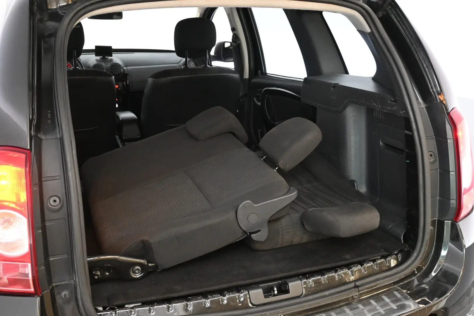Car Image - FH0xSYGWIhjmWGdmv5fL2