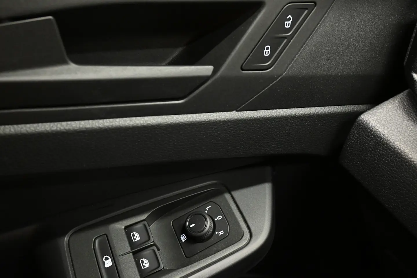 Car Image - 577MRx1Zw0rPGOKA8LWm8L