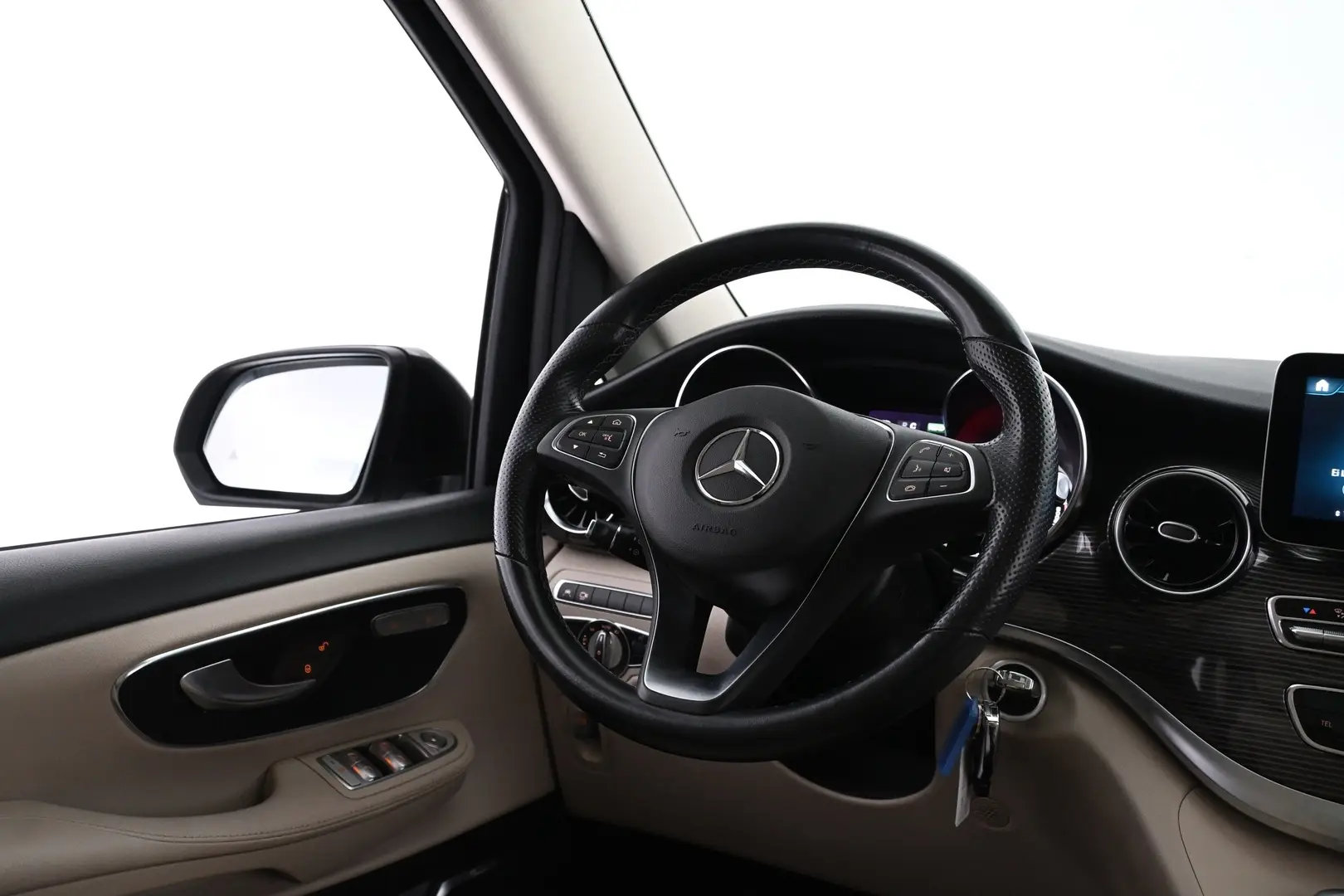 Car Image - 6Ufz4DaeryJ0qQVRkNadZG