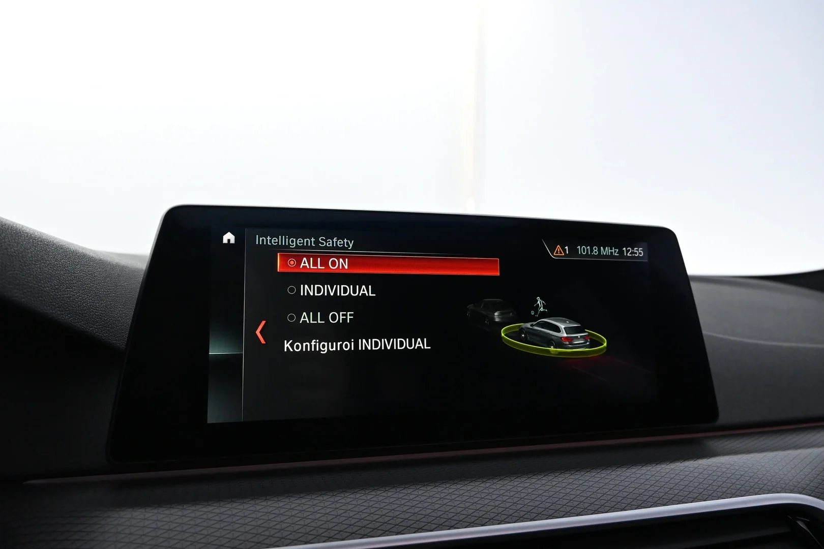 Car Image - an2voZWe11tosbg275H3u