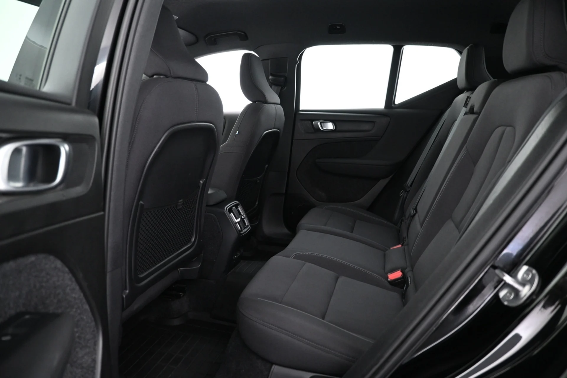 Car Image - 4YNX7hTvgn4b7O14J9jQTk