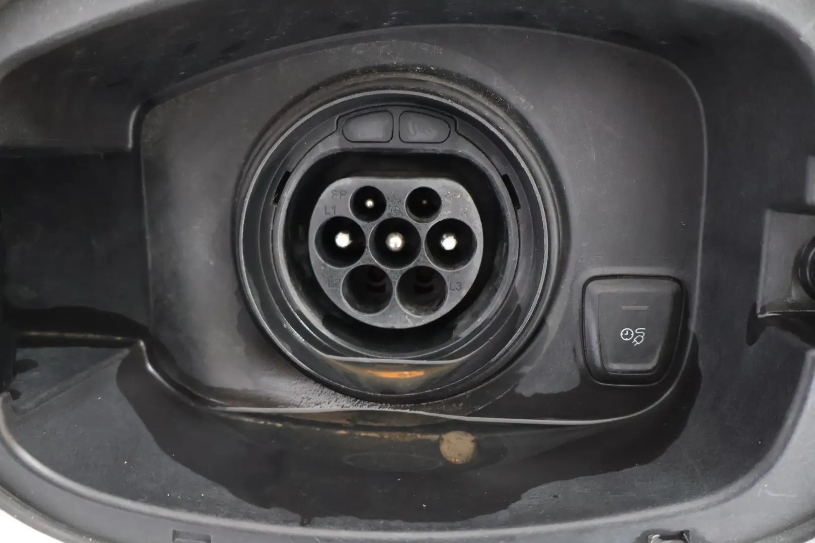 Car Image - 7LvFqadFKCUDBLQFFGlNxR