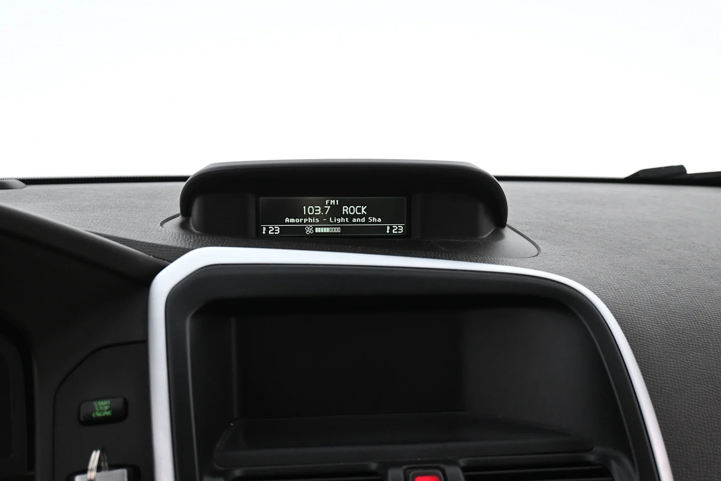Car Image - 69YSIhG51wOlIhoAyshg5q