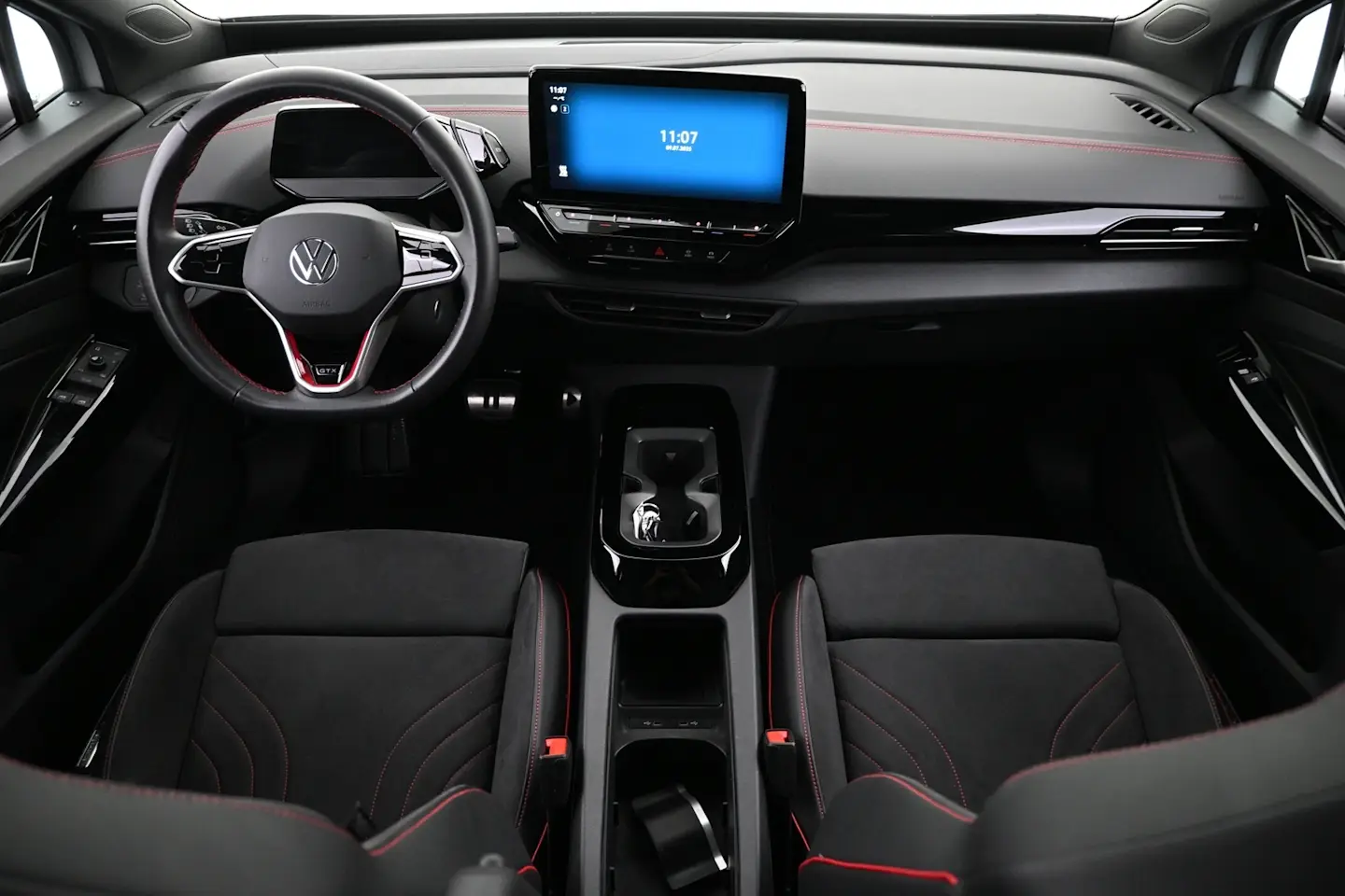 Car Image - 72LUiH8MKy1o8jcvLHKxrc