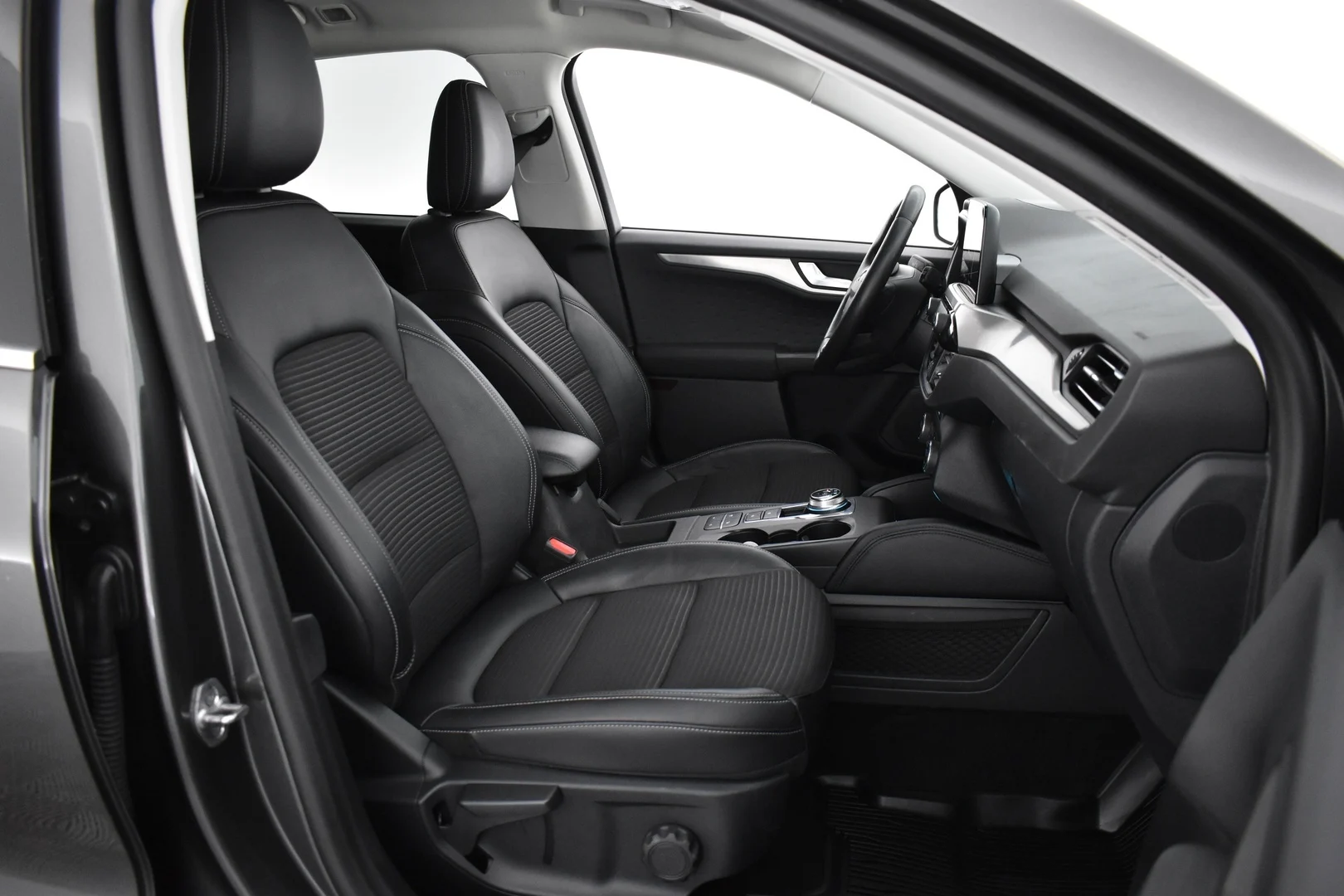 Car Image - 7g9eQ68HpJ1gERHwjiRVJP