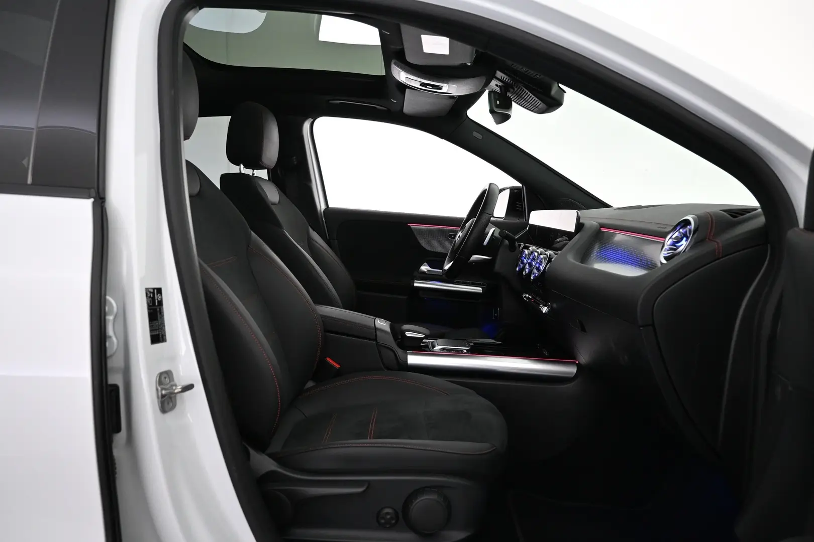Car Image - 1W4DjyEO67Frvl8OQNAr9w
