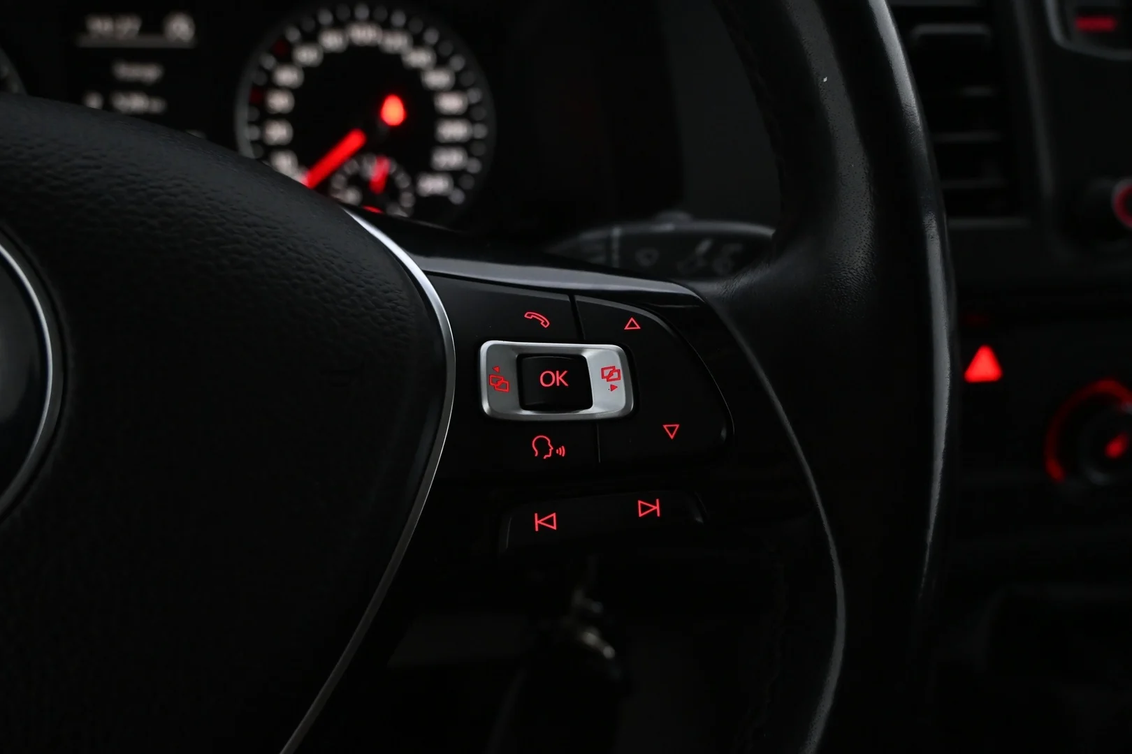 Car Image - 2ijVd0uxVQTrvcE8oc6yHS