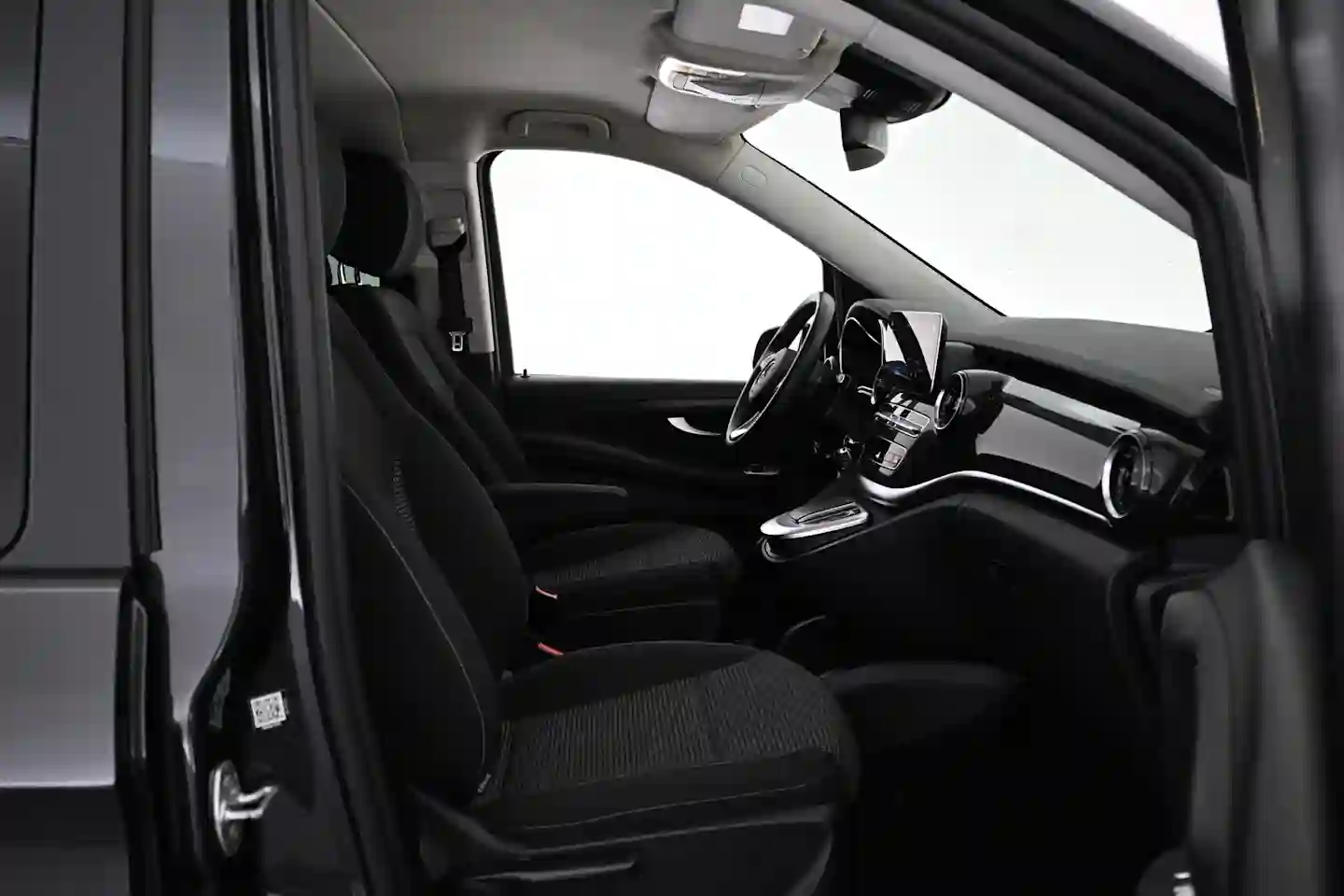 Car Image - 2wG2QD1PQkFrjMiN9UdJkV