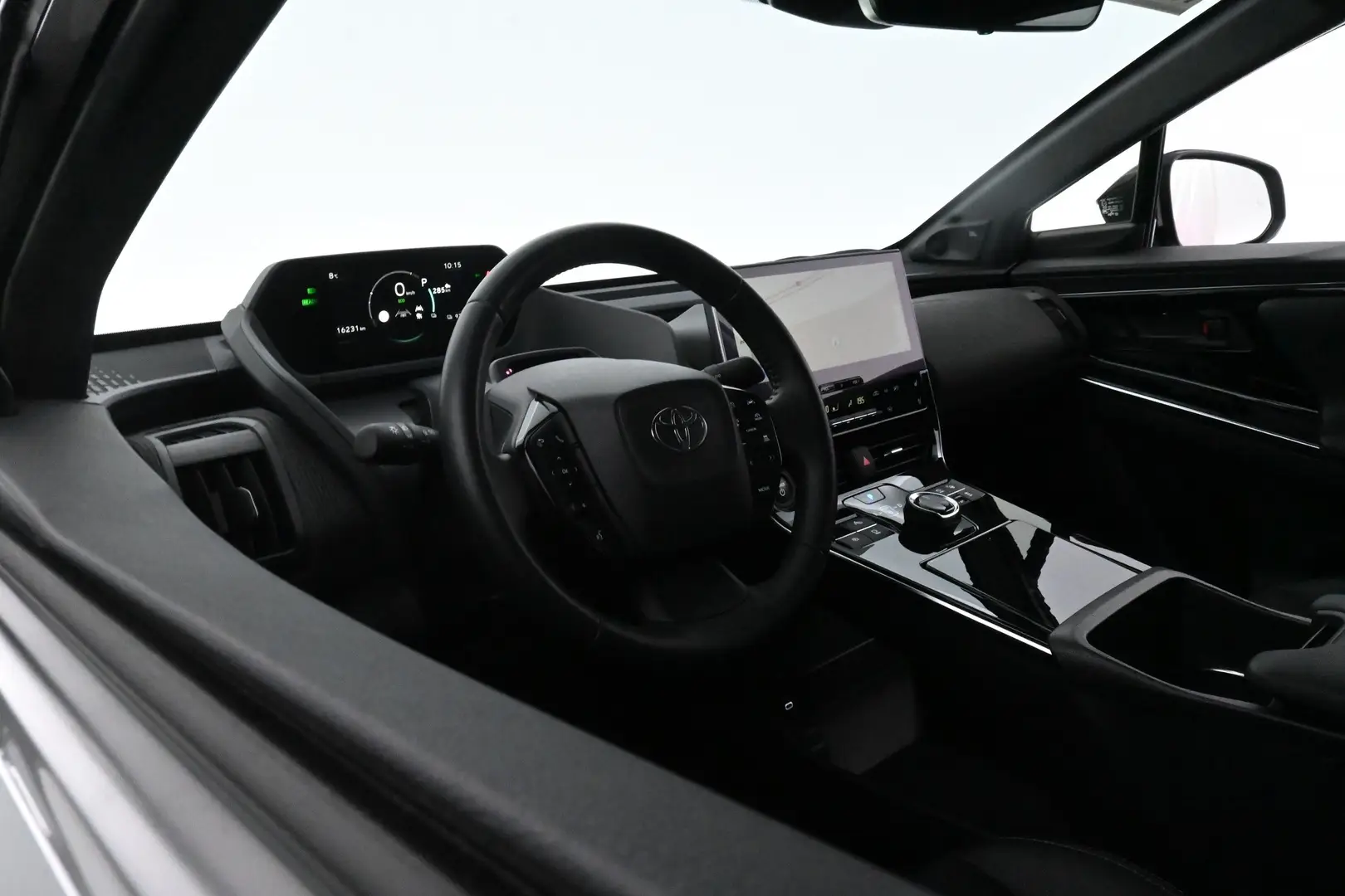 Car Image - 5unca7tdhhW3gpyCOhJumY