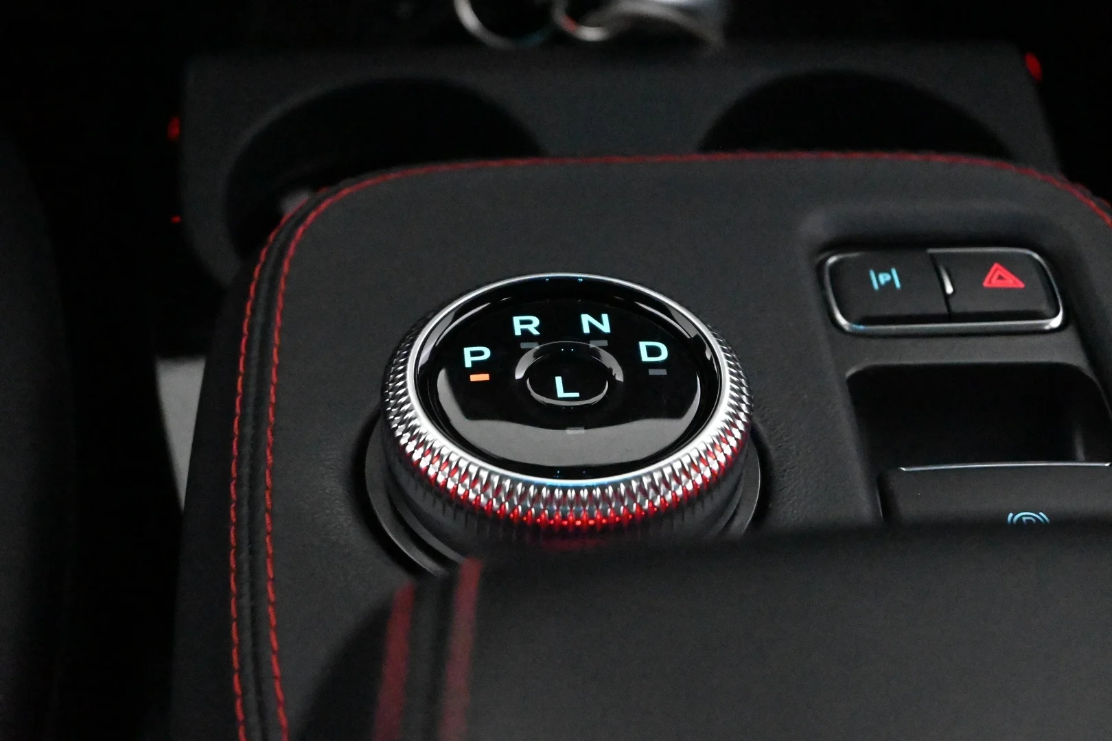 Car Image - 2I2tR4ryqL9iLbxJT3yv1j