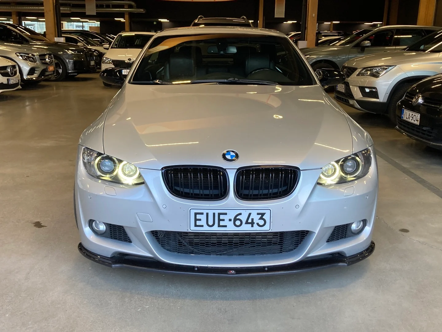 Car Image - 25tKMTqvaYQasGHY5bHJd8
