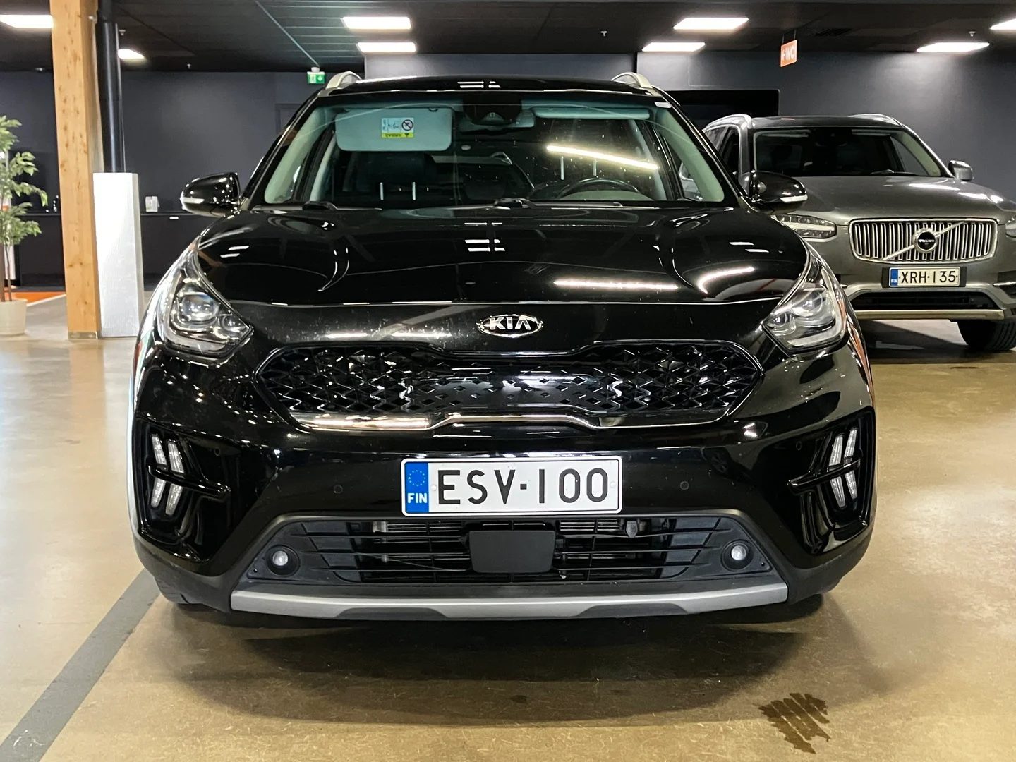 Car Image - p76EZfqqgYD2YuWWoVqJC
