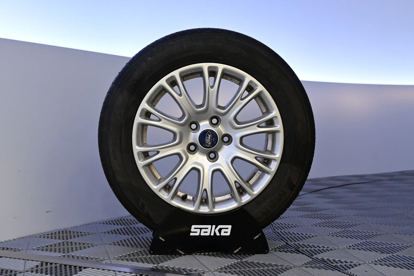 Car Image - 1YPF87xxJ1uHQbJpgtWgm2