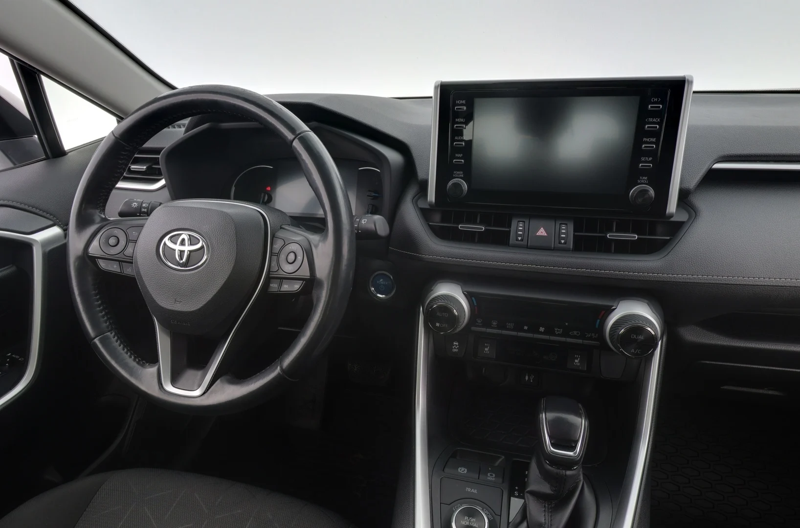Car Image - 1yHpQxzFO3jfSiNSc350wj