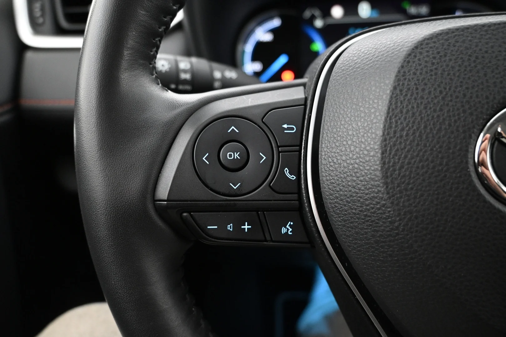 Car Image - i0LPFcWr7FAKLxOdMFHh3