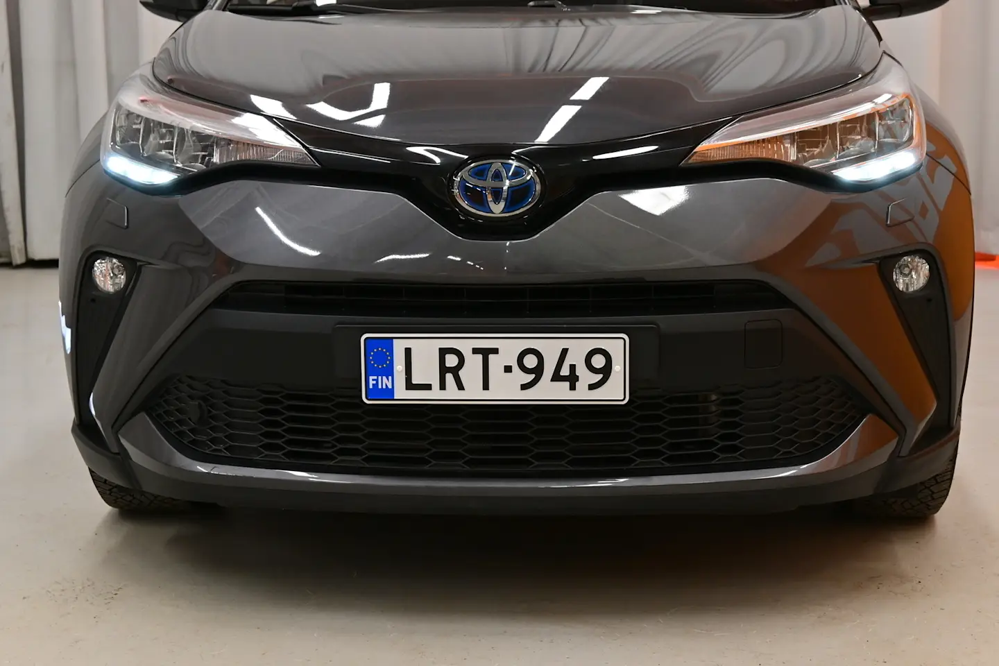 Car Image - 4HsfLi0QyCHLg8mndMeJdU