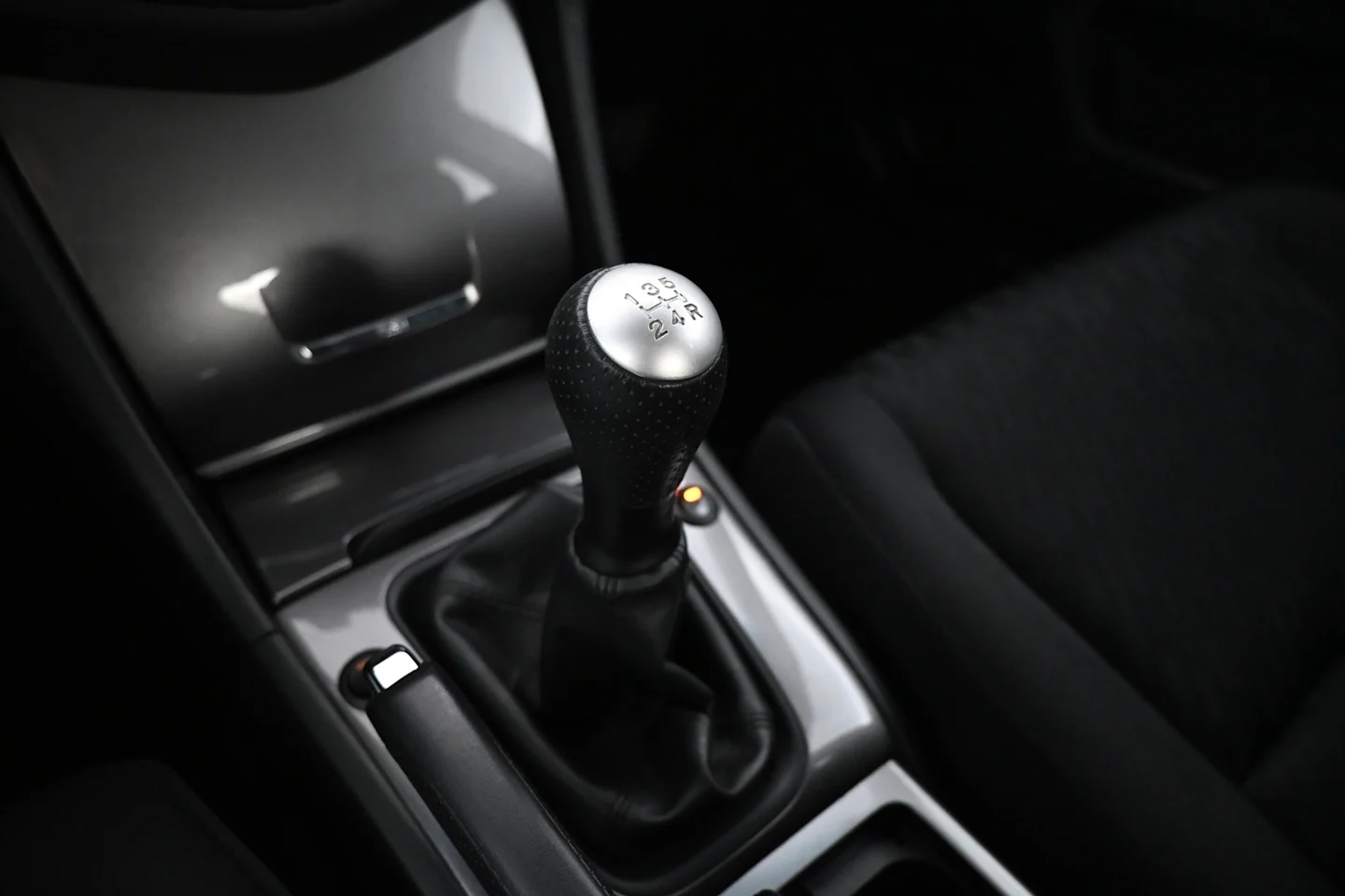 Car Image - 2Nk6nvr1EephMsoVX4Rrmr