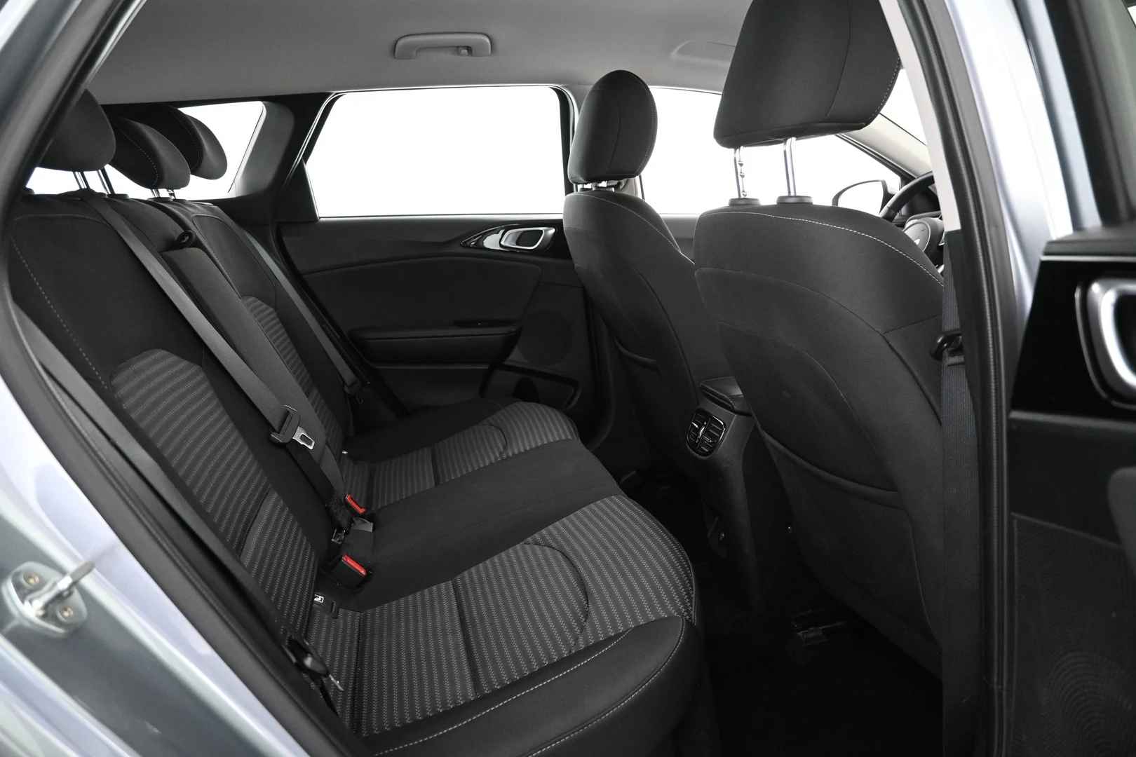 Car Image - 26kCELunh05MfN7txRamH3