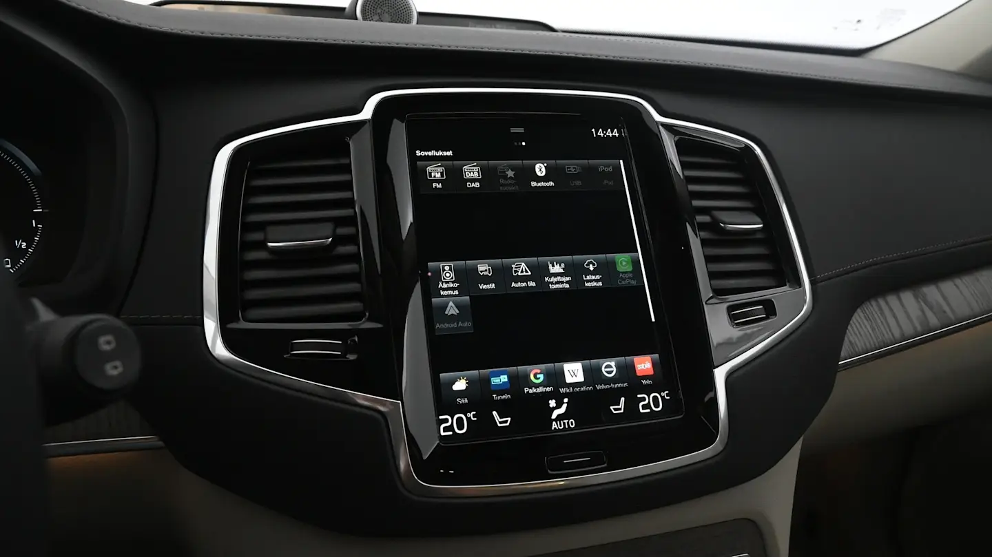 Car Image - 1uO82LuV8WuD8TvxIQ2VjJ