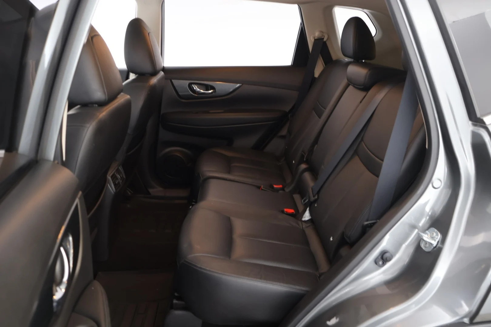 Car Image - 5CHOeorzWyJ4CWWpH1hEZ7