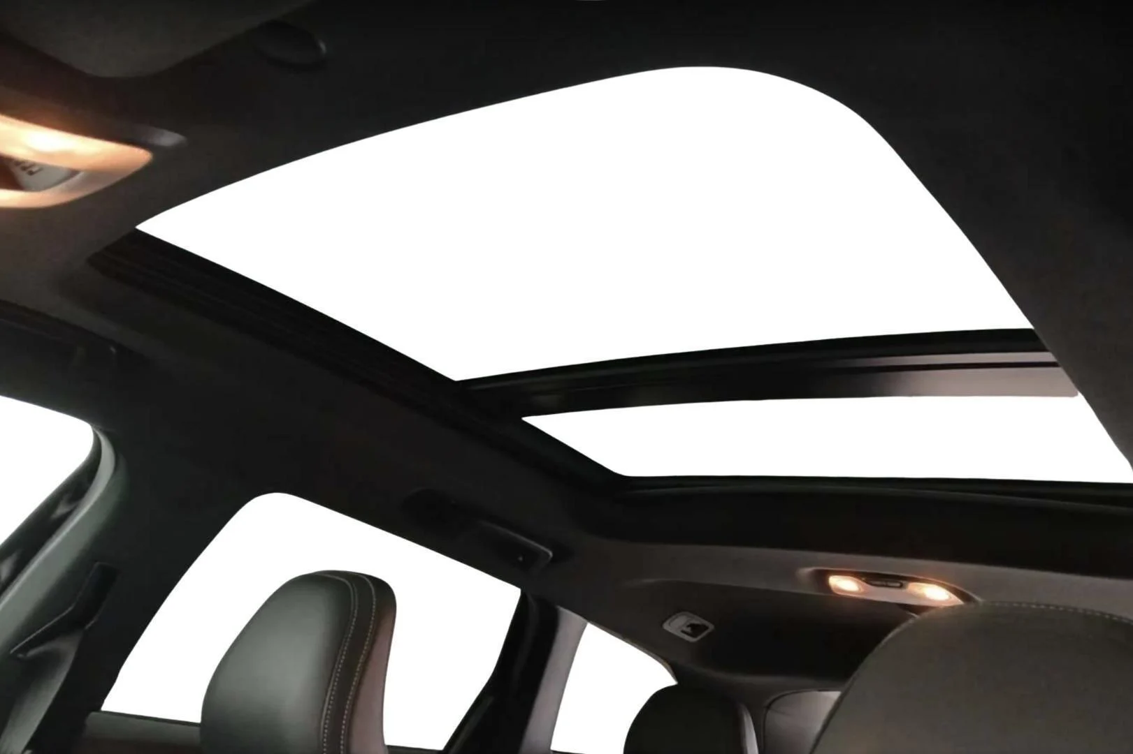 Car Image - 5vHcQdI5D3smYnjx1ERtn2