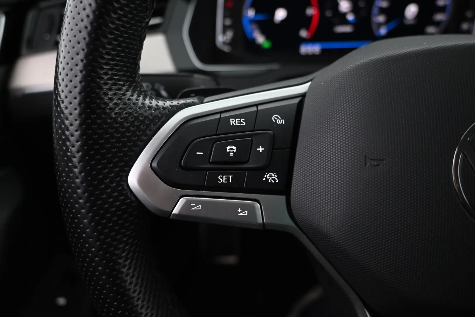 Car Image - 4T7BvXP2gevO8WCMdmBtjk
