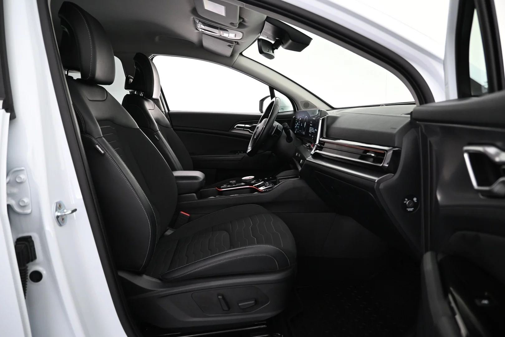 Car Image - 624o31R45CJORCbbZU5UKV