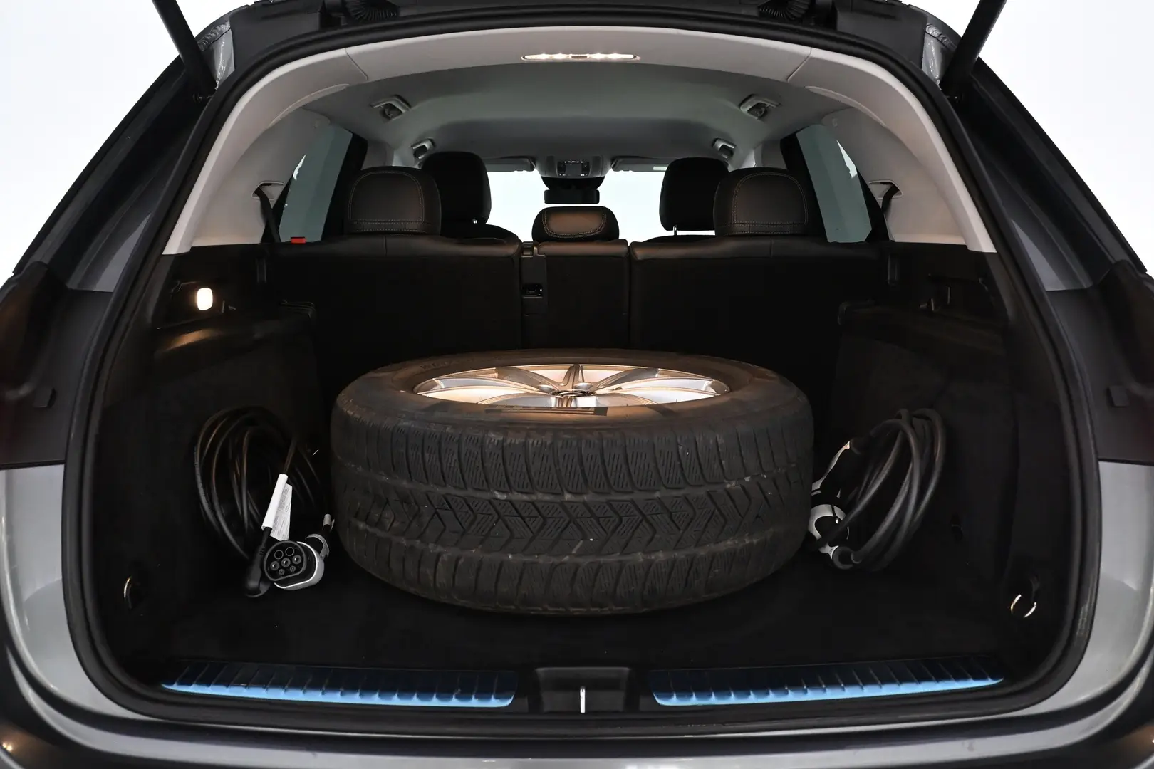 Car Image - 2NOG70942t5TNA19qZGpYP