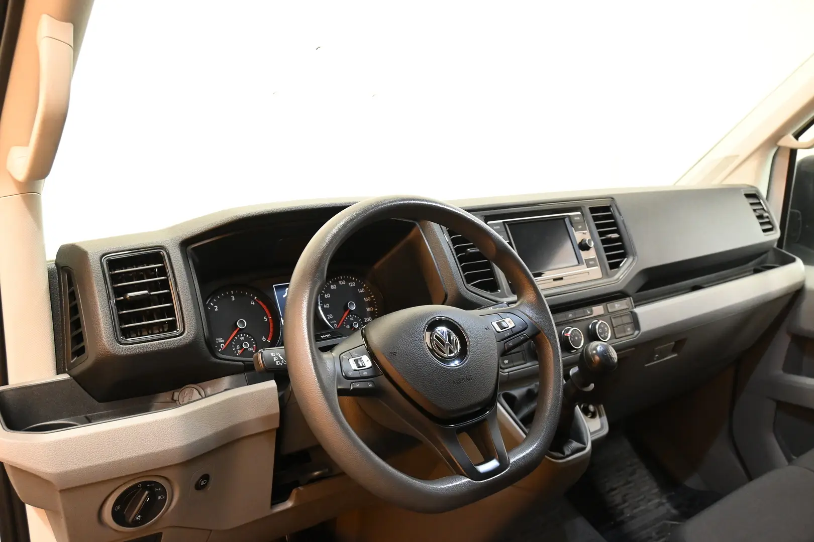 Car Image - 1aqIRaPgOkw7AQbV5udOfu