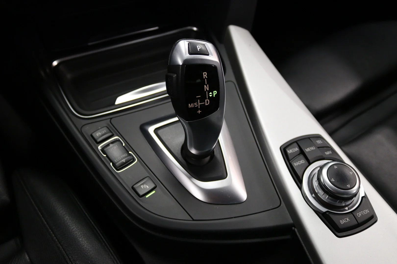Car Image - Xvd42jxaVaFmPRf5fSVdh