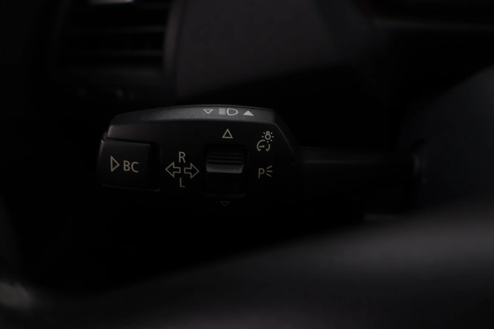 Car Image - 1GCkiONAnqPOhX88luRzhb