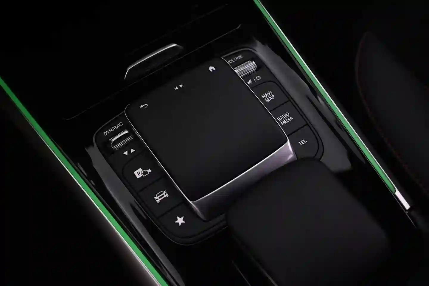 Car Image - 7njeizazefgtExYpS2hdyC