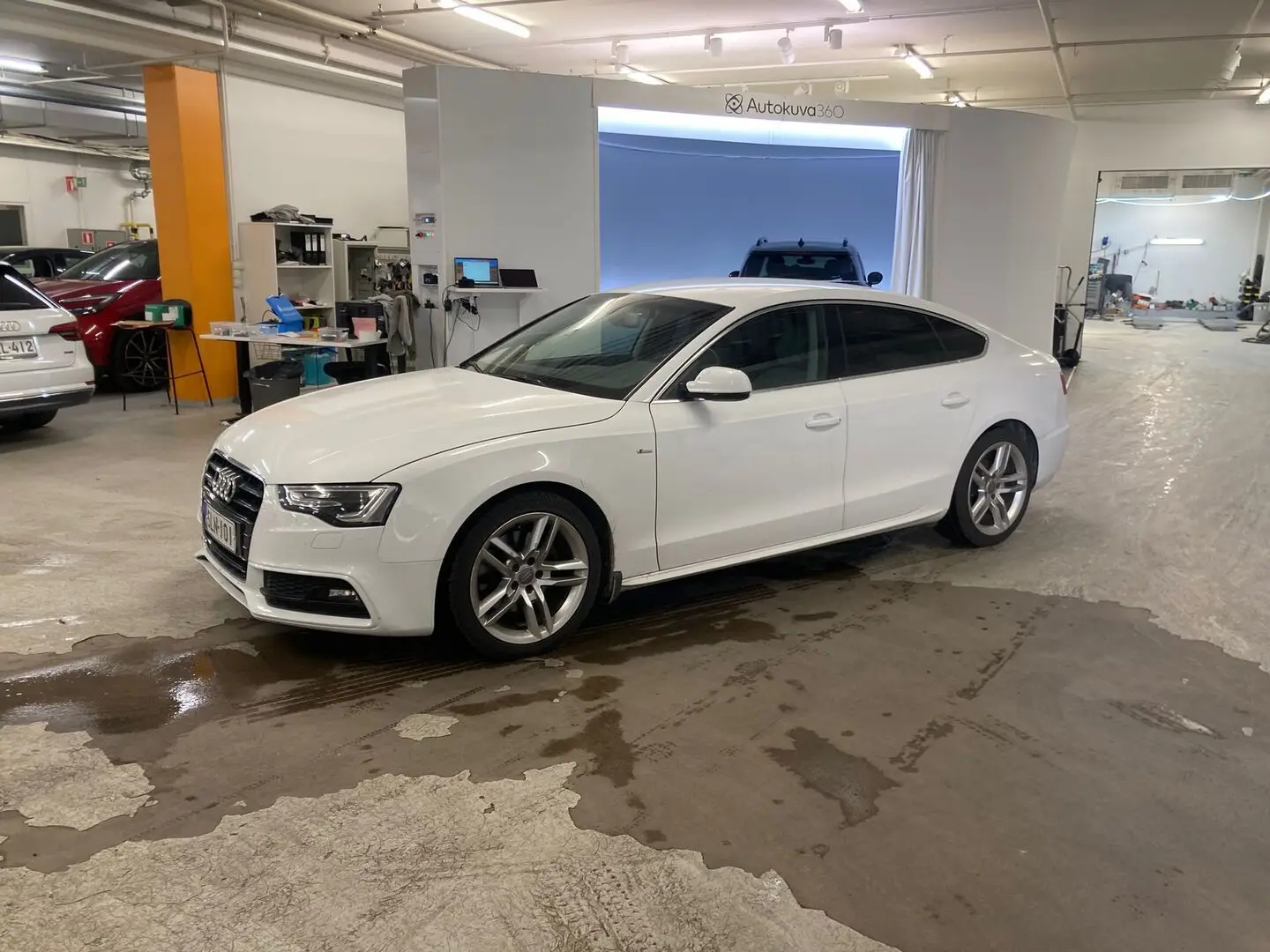 Car Image - 5lzzeUw3DTQ9S5IaNw23ep