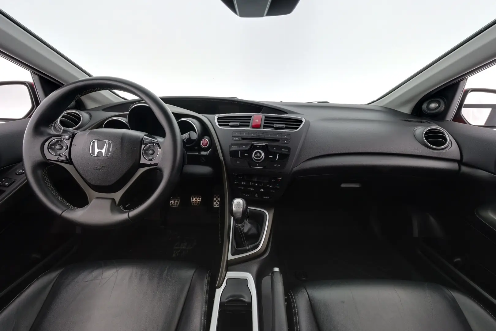 Car Image - 5QoW8PzXykiOzzhI3D5pmY