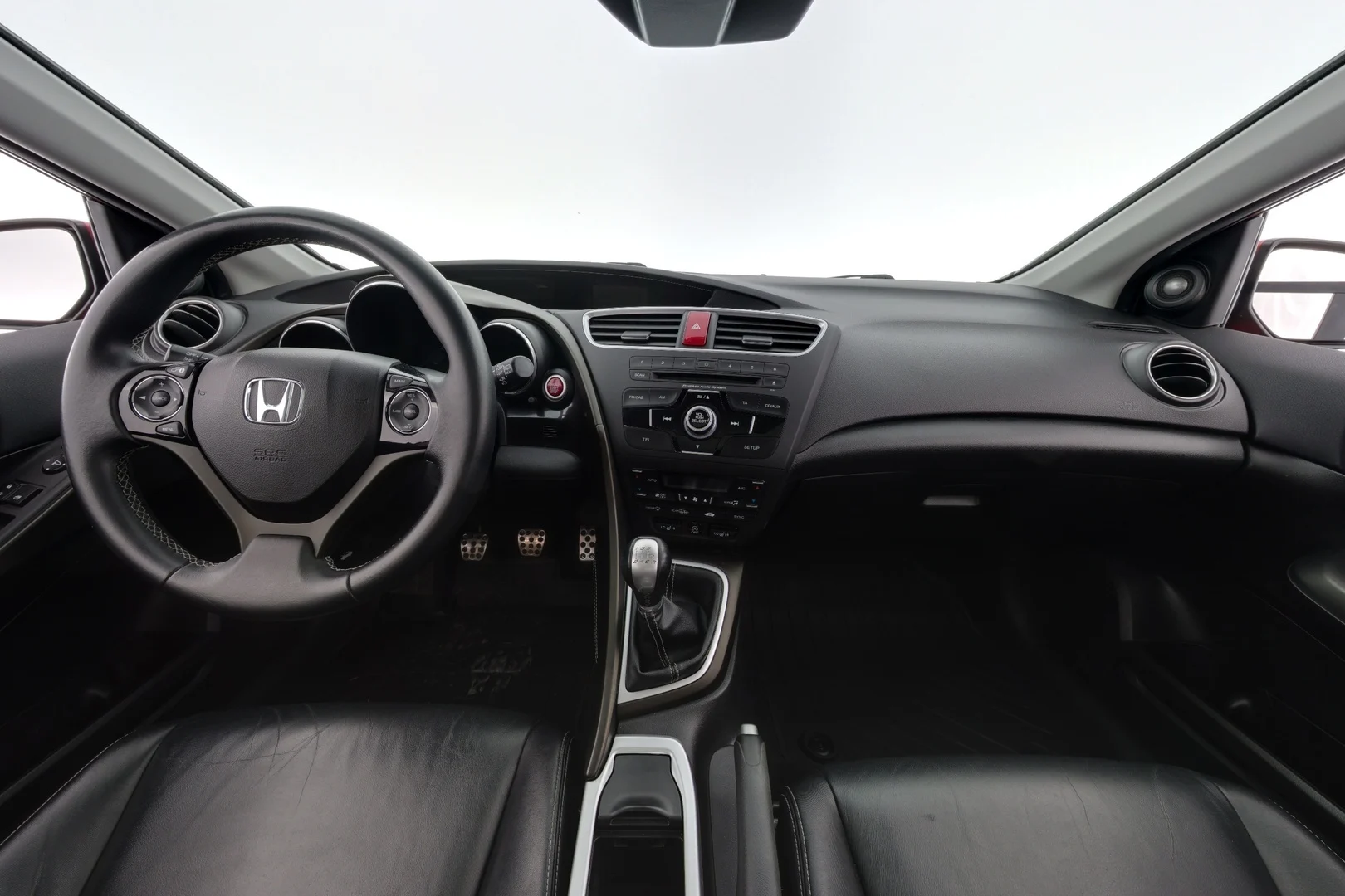 Car Image - 5QoW8PzXykiOzzhI3D5pmY