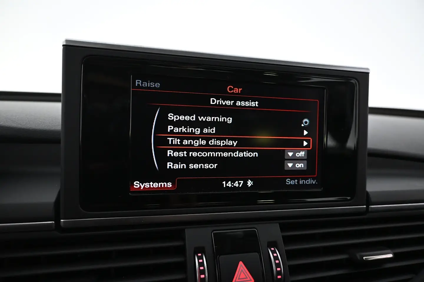 Car Image - 6iL0KETZZPbai0Wgnax1vC