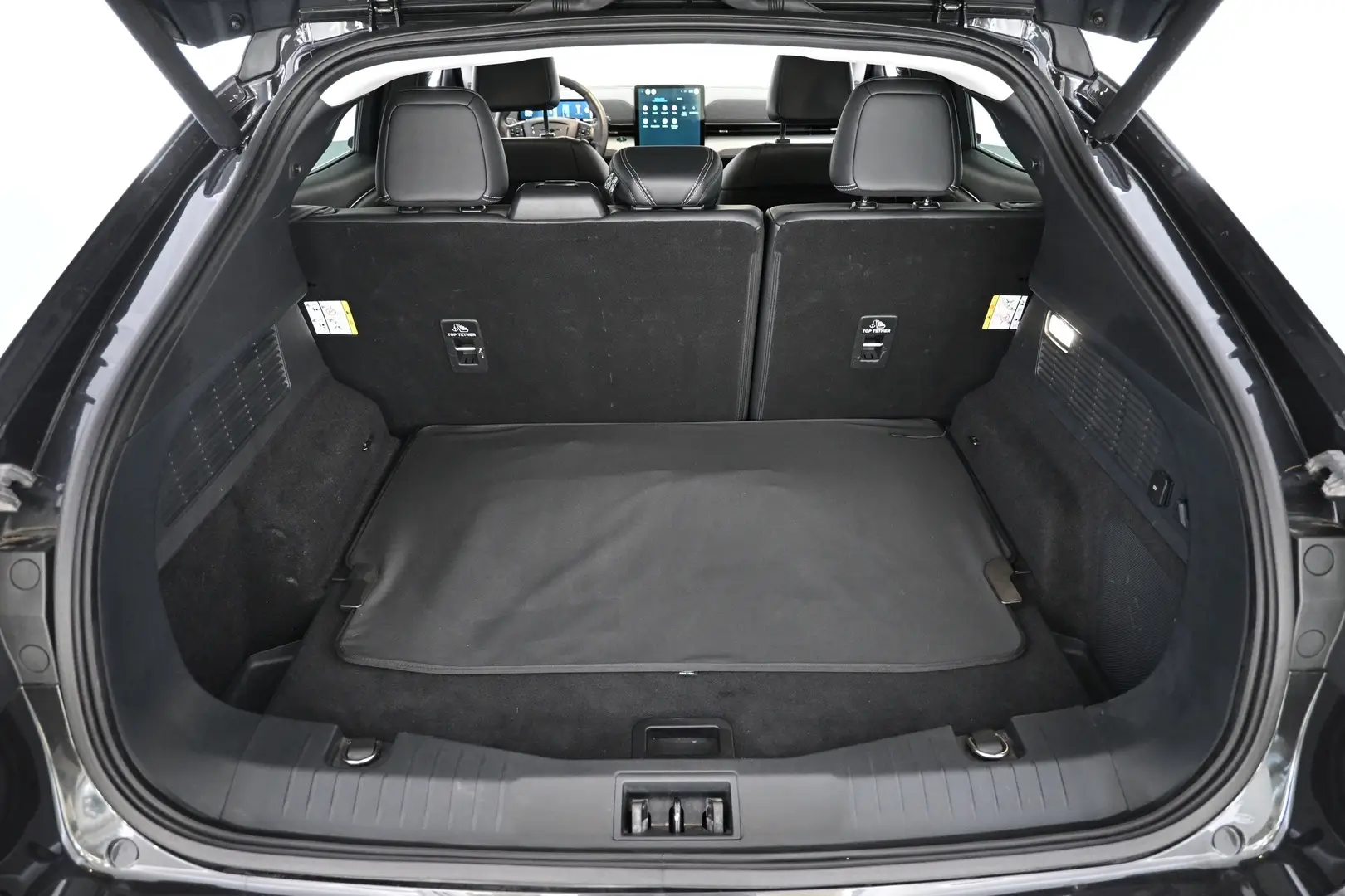 Car Image - 10a7kPofLwFRlh2ixuABI2