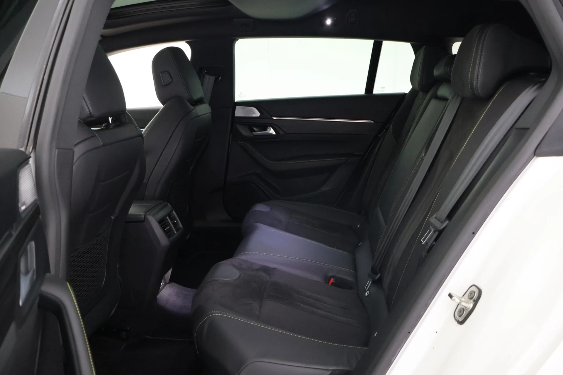 Car Image - 1KyWTljG0pHZmfZx3J9nWc