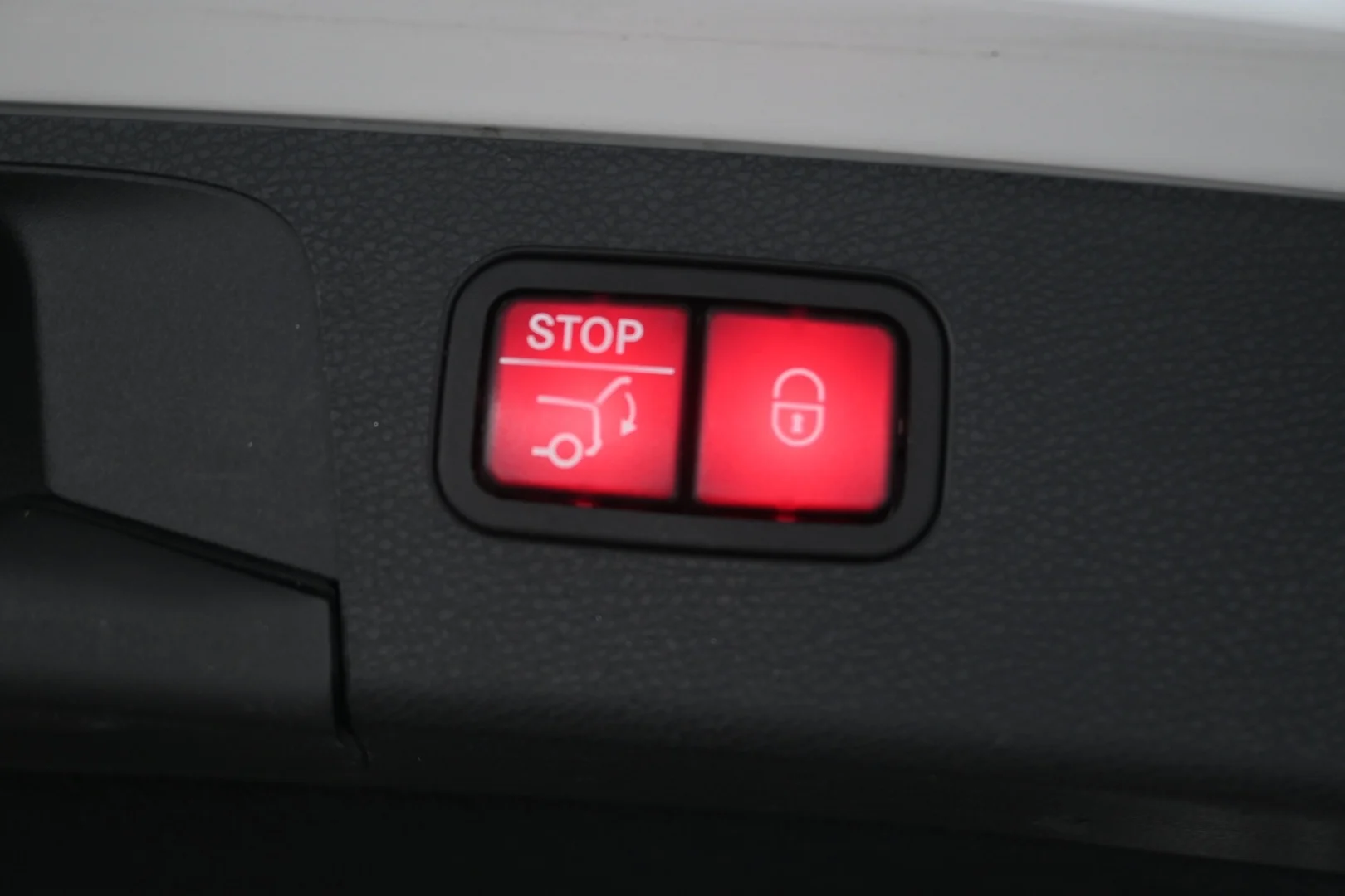 Car Image - 2mCHx8JB0p5kWb4yrWF5Cc