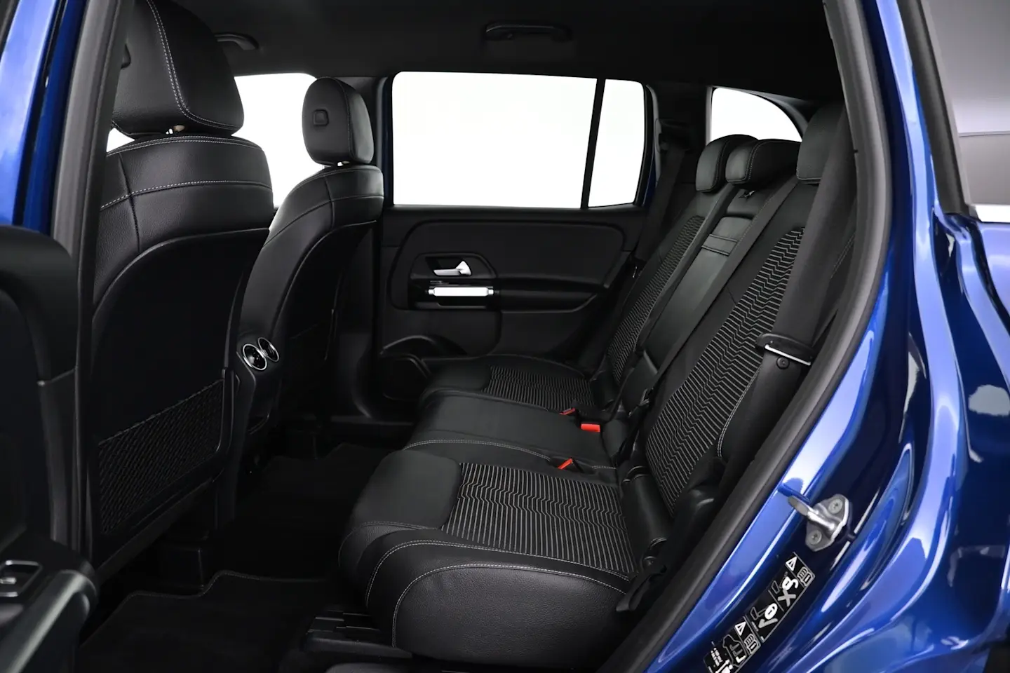 Car Image - 7fUWgVkc5XVKafVgrqKK2F
