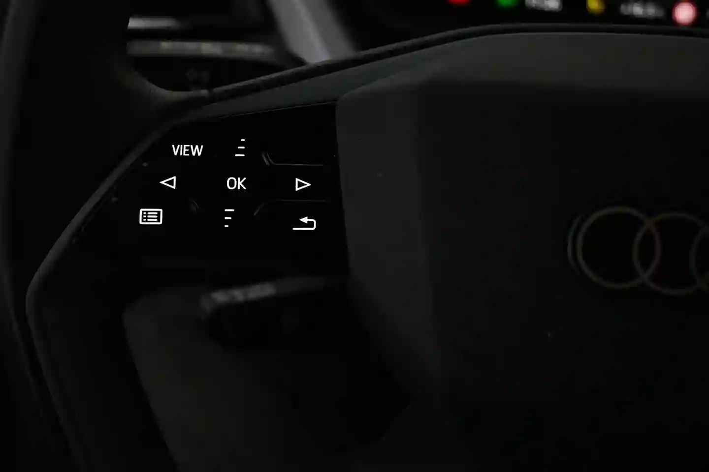 Car Image - 1lfbnyy9TjBaC5UTyFuyGm