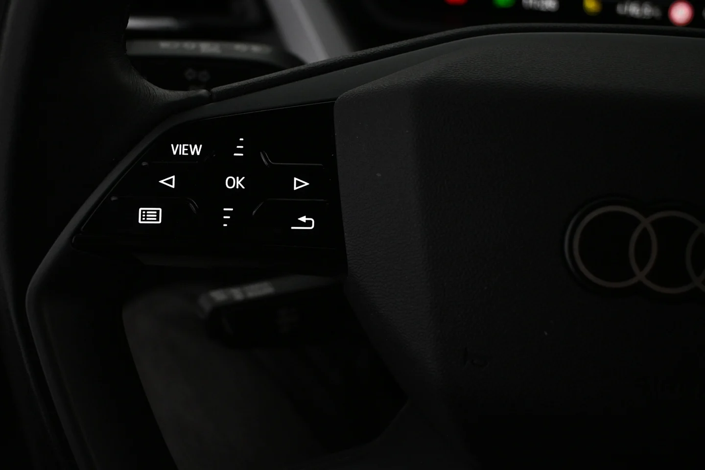 Car Image - 1lfbnyy9TjBaC5UTyFuyGm