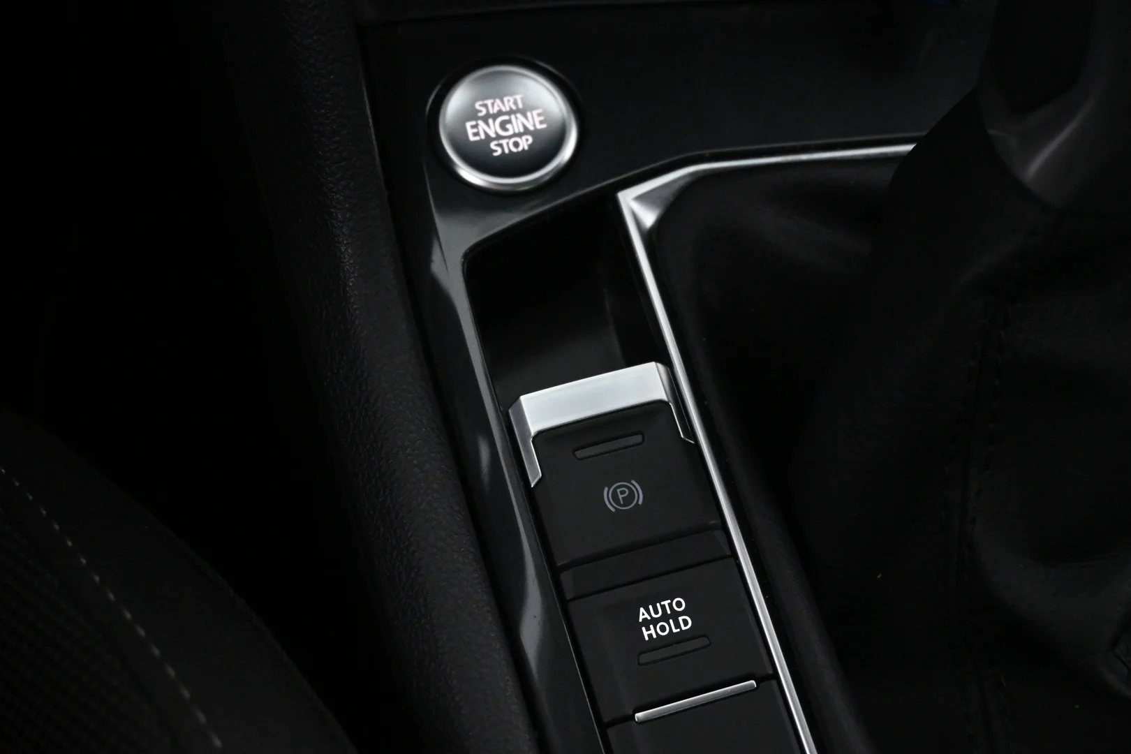 Car Image - 1MDQMv69anjWhttmJ2tJaQ