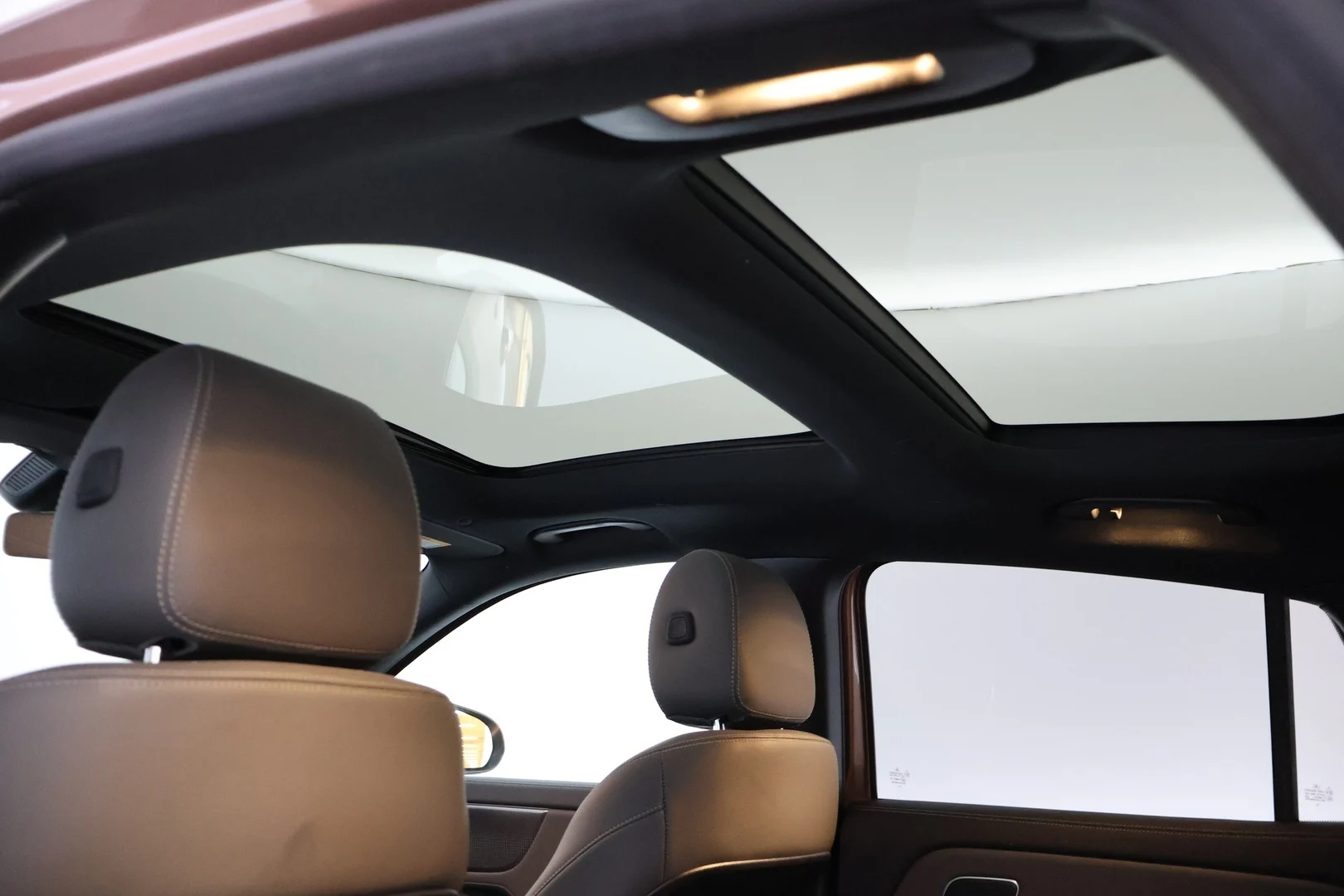 Car Image - 2D9jMyHvmd5784UUpkgluo