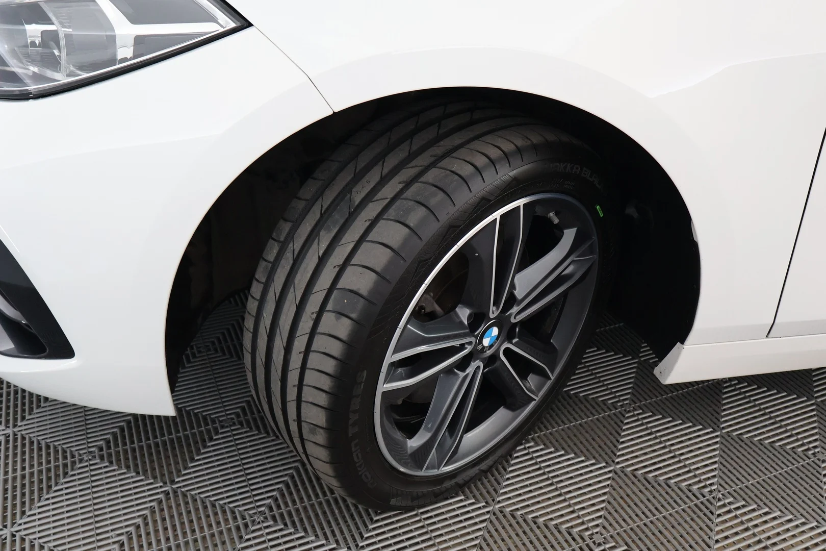 Car Image - 5gWdKoKcdhqhVOLw1d5yBi